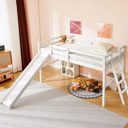 Lit mezzanine avec toboggan, lit simple, lit mezzanine bas peu encombrant pour enfants avec garde-corps et échelle, bois de pin et cadre de lit robuste pour garçons et