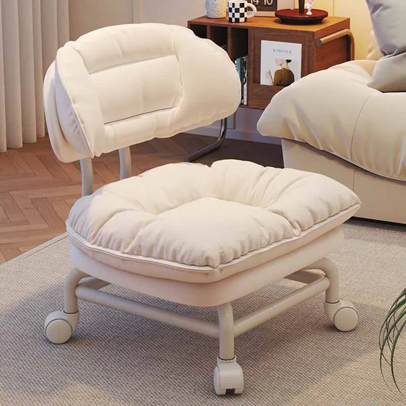 Taburete de metal con ruedas Muebles pequeños para sala de estar Otomanas extraíbles Taburetes portátiles para cambiar zapatos Silla con respaldo para niños