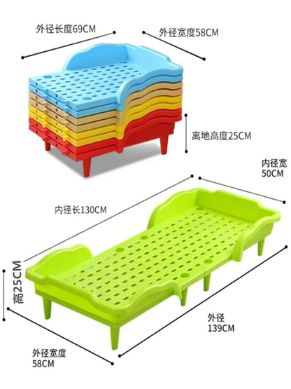 Muebles de cama plegables empalmables para niños Muebles portátiles para bebés Cama para el almuerzo de los niños en el jardín de infantes Cama apilable para niños pequeños