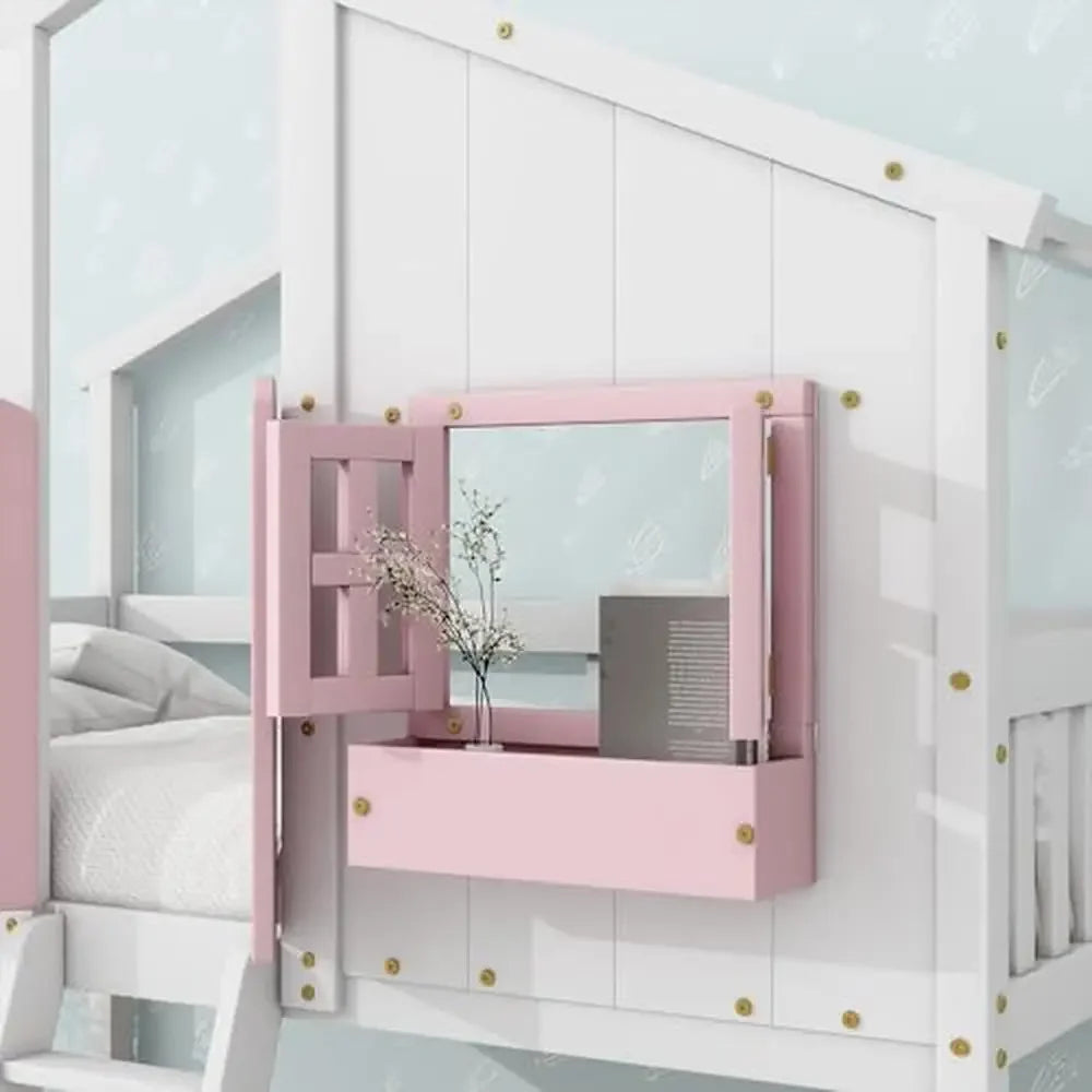 Lit superposé double Wood House avec portes et fenêtres, échelle, garde-corps de sécurité, rose/blanc, design à faible hauteur, style moderne, 81,7" x 57,8" x