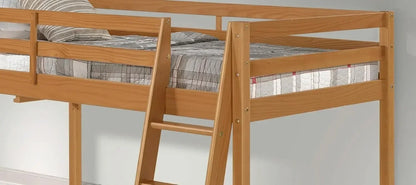 Cama alta de madera tamaño twin junior, acabado canela, estructura de madera resistente para niños, incluye escritorio lateral incorporado y estantes abiertos para