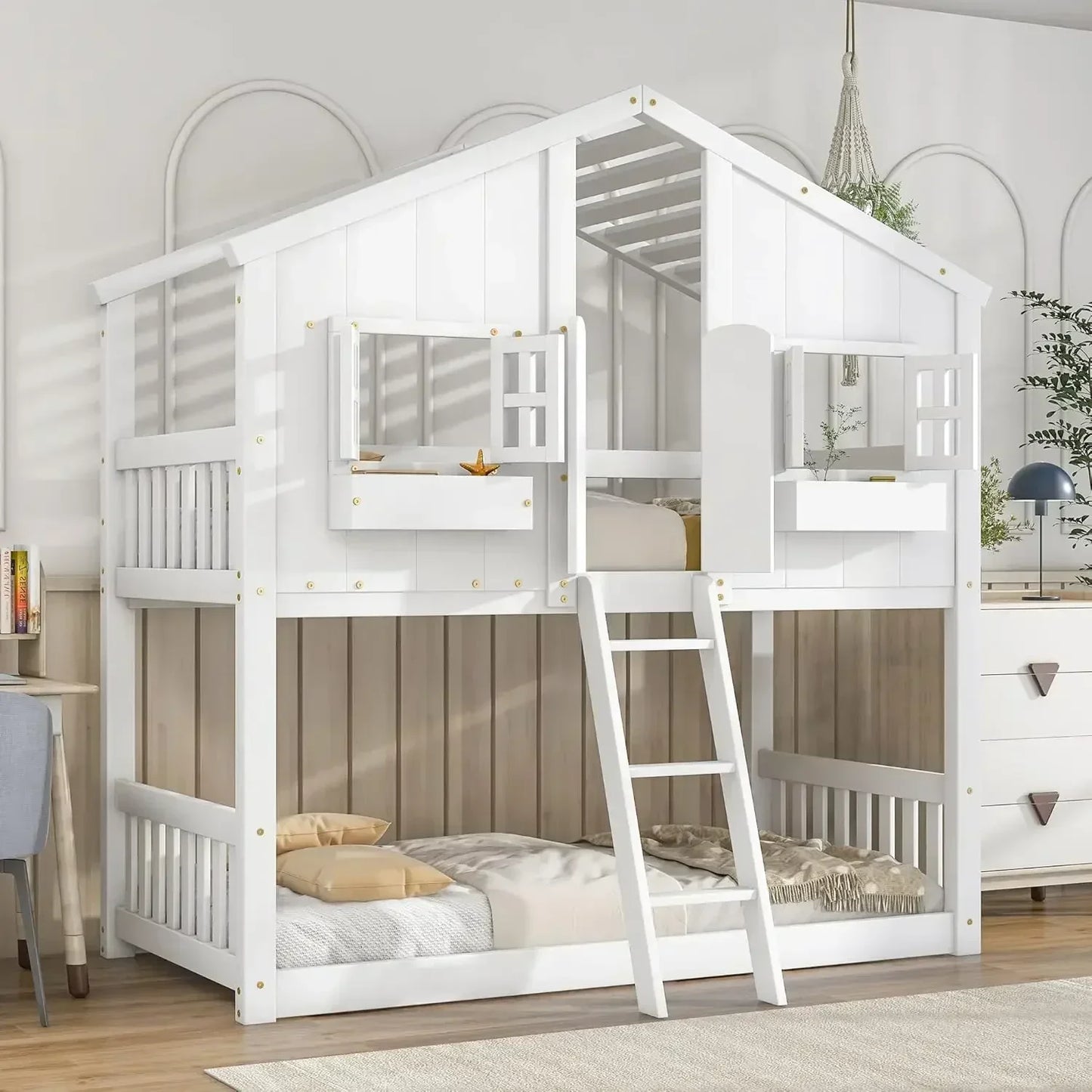 Litera doble para niños con estructura de madera, techo, ventana, jardinera, puerta, barandillas de seguridad y escalera, resistente y segura