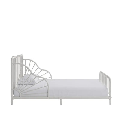 Cama infantil de metal Quinn de Little Seeds, color blanco roto